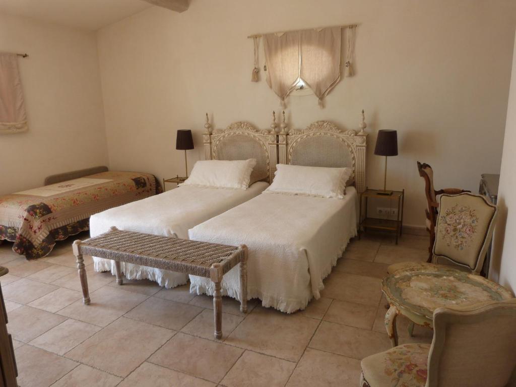 Mas De La Coste Bed & Breakfast *